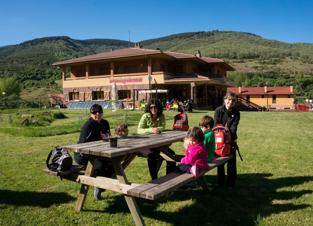 Hotel Villaneila Kültér fotó