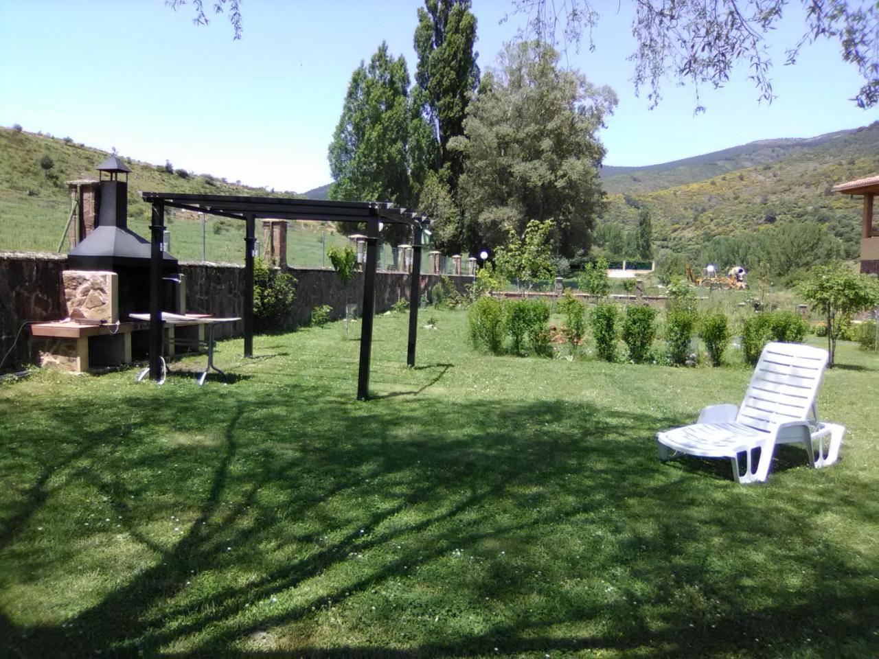 Hotel Villaneila Kültér fotó